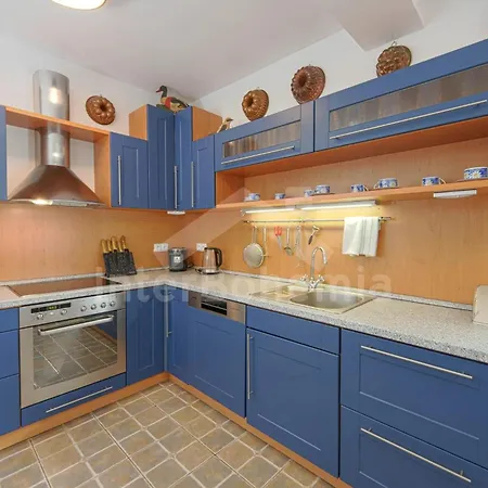 빌라 Ski/bike Sapporo ⃰ ⃰ ⃰ *